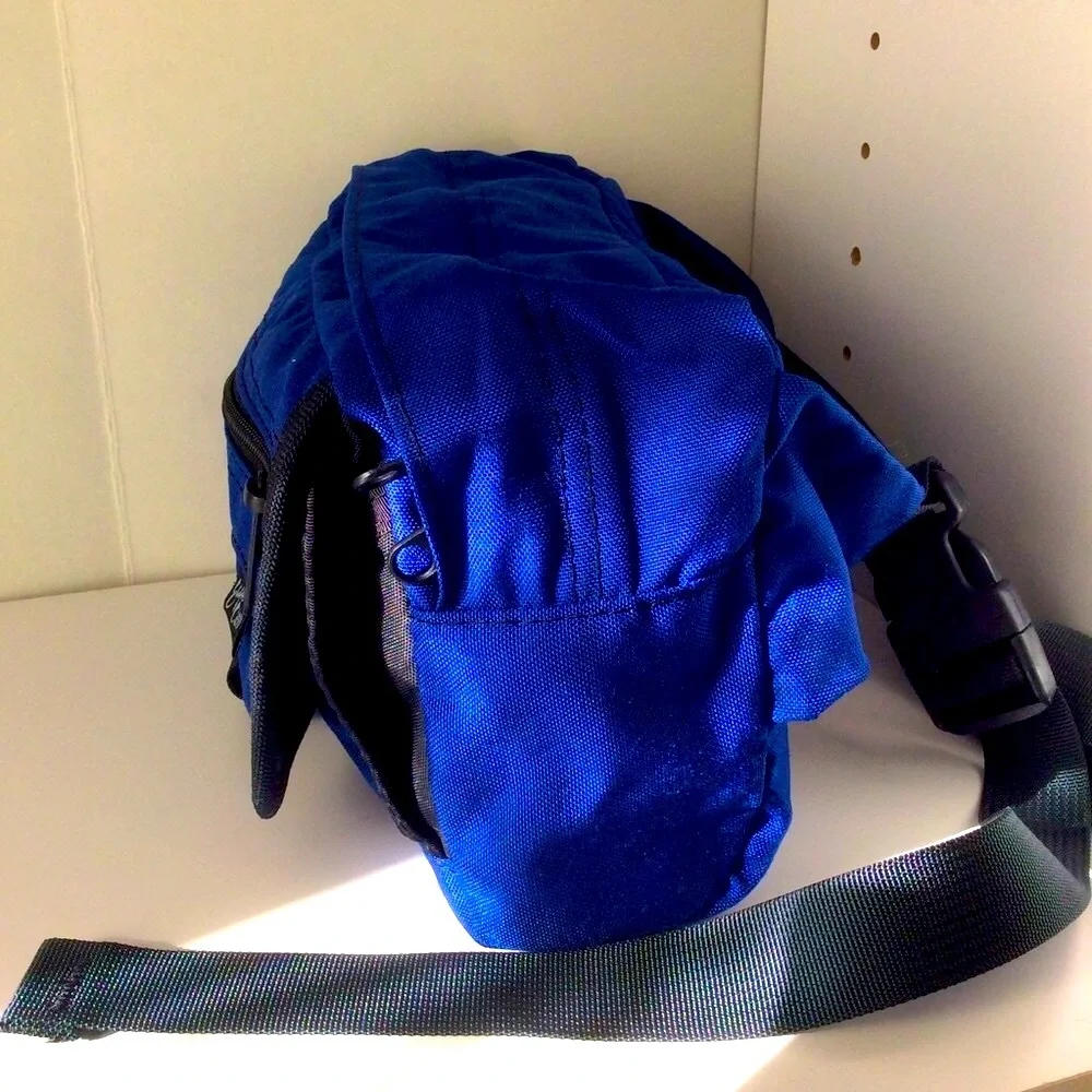 Eagle Creek Unisex Waist Pack 9”x6”x4” Outdoor Hike Trail Travel Activewear